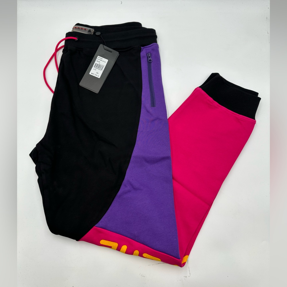 Black Pyramid Jogger Multicolor. 3XL NWT